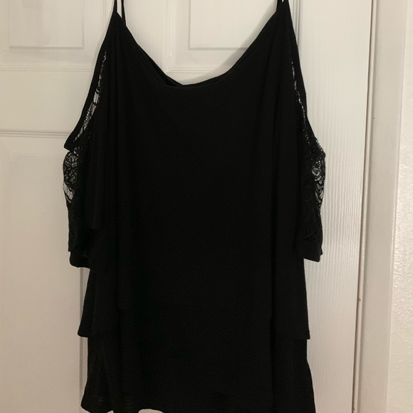 torrid Tops - Torrid lace cold shoulder size 3